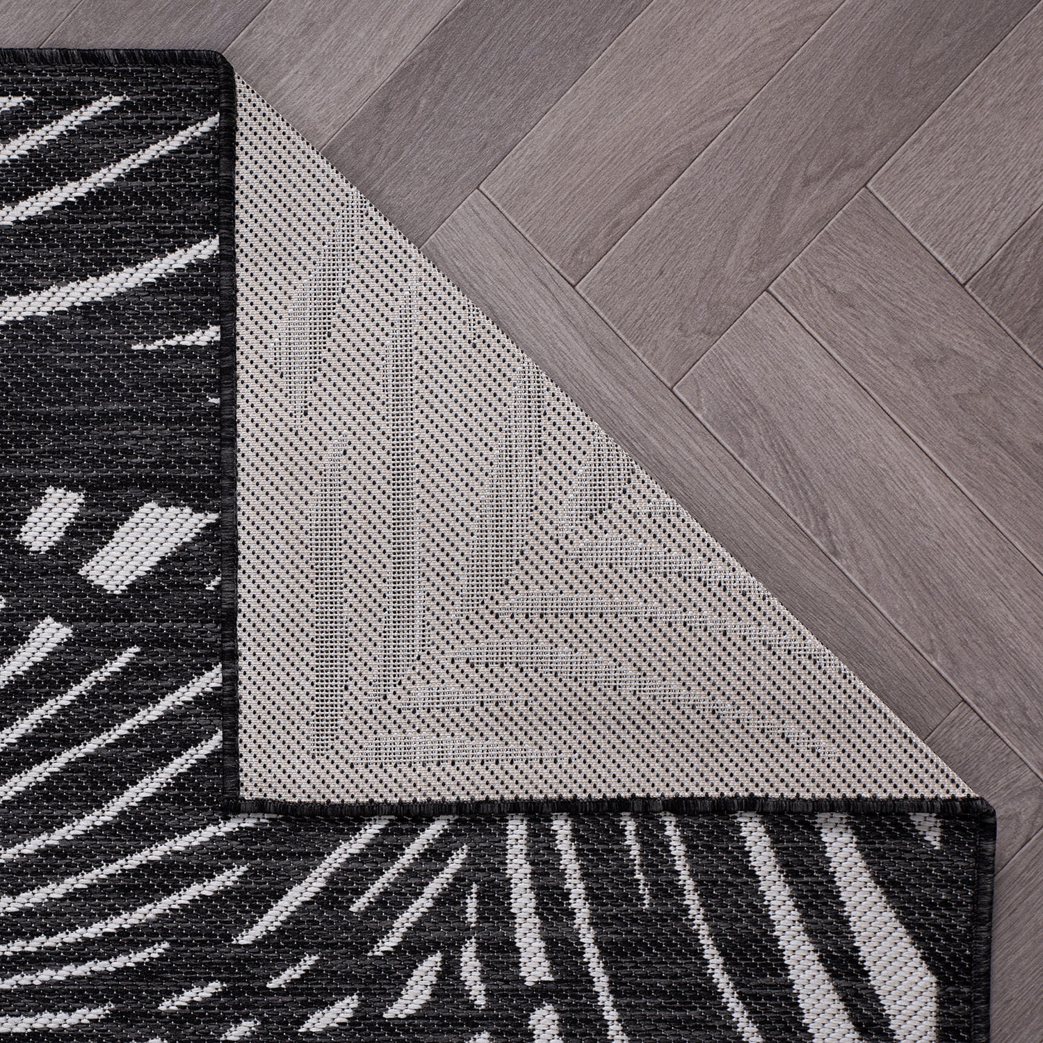 World Rug Gallery Contemporary Palm Leaf Textured Flat Weave Indoor/Outdoor Area Rug - BLACK 2'x7'