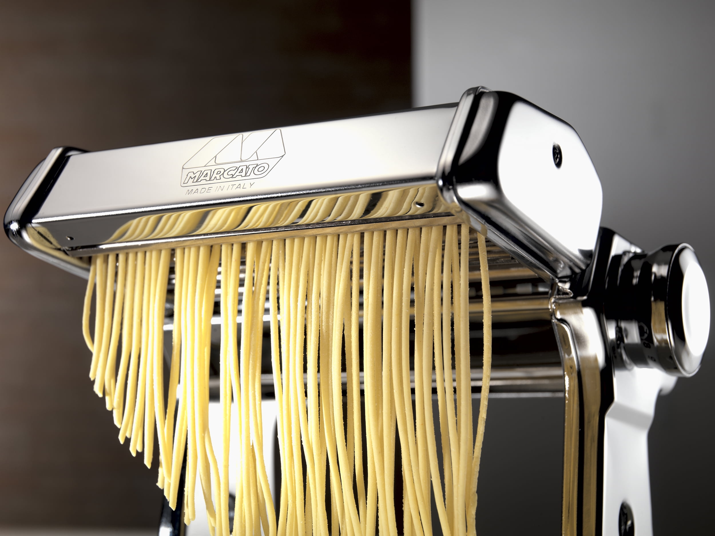 Marcato Atlas 150 Colour Pasta Machine-  (tutto pasta) – Pasta  Kitchen (tutto pasta)