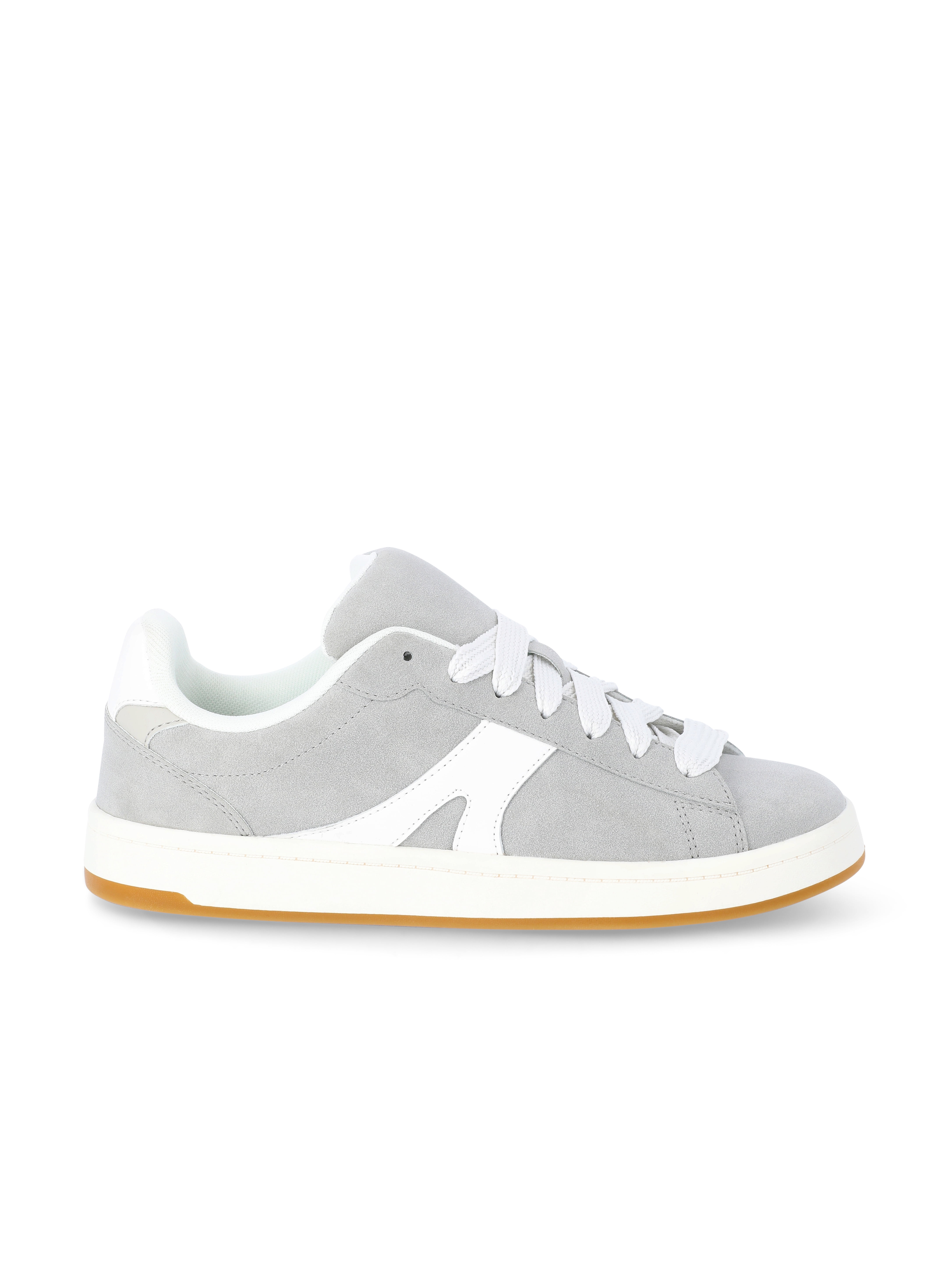 No Boundaries Women's Chunky Lace-Up Skate Sneakers
