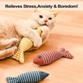 thumbnail image 2 of Gris, rojo, amarillo - Juego de 3 juguetes para gatos, juguete para gatos con funda en forma de pez, juguete interactivo para gatos con forma de pez, juguete para masticar, limpiador de dientes, 2 of 5