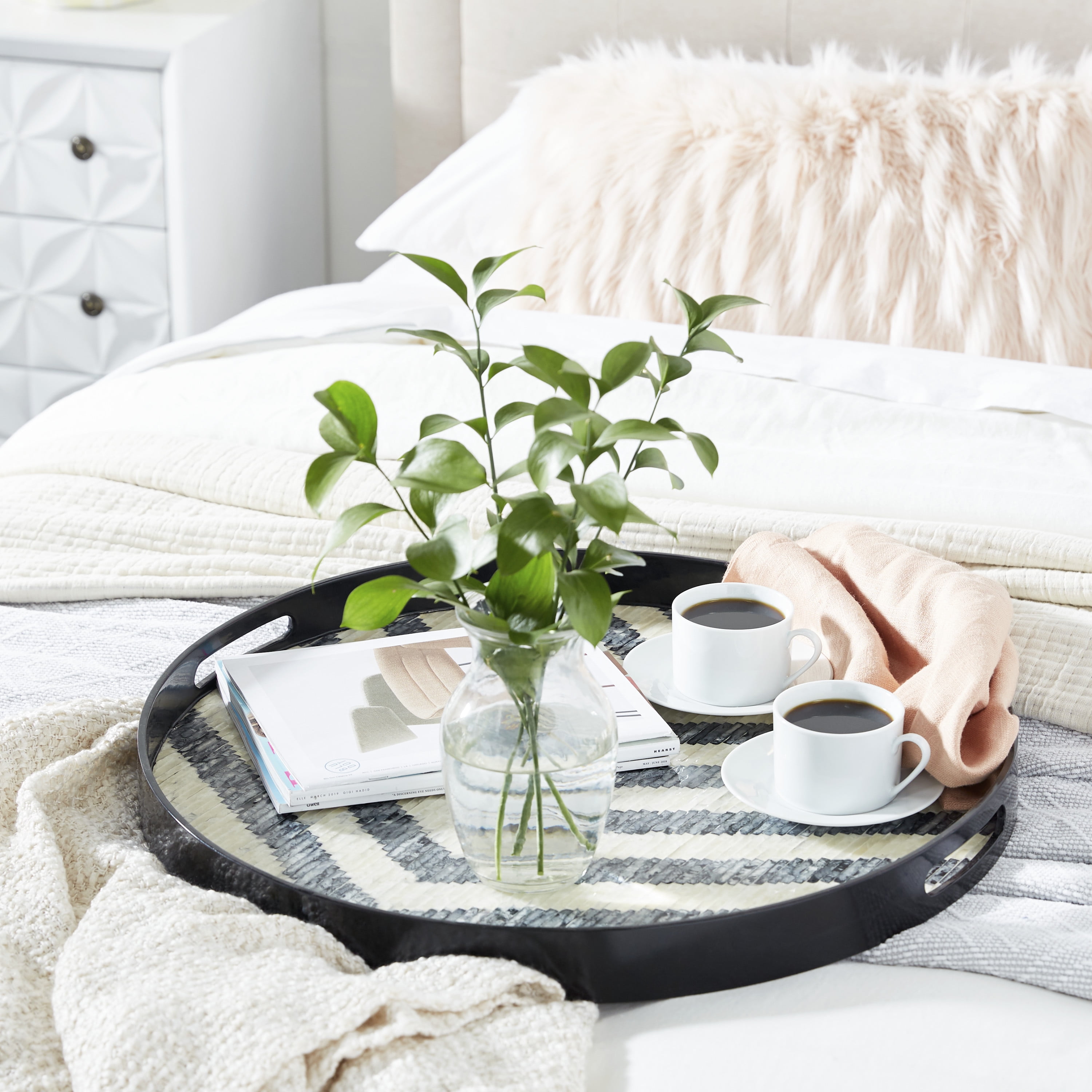 DecMode 24", 20", 16"W Black Mother of Pearl Handmade Chevron Tray with Slot Handles, 3-Pieces