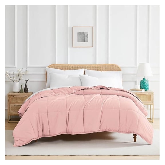 XLMD Oversized Pink Comforter King Size for Guest Room, Soft Pet Hair Resistant Bedding, California King Size Down Comforter, Pastel Pink Bedding Comforters