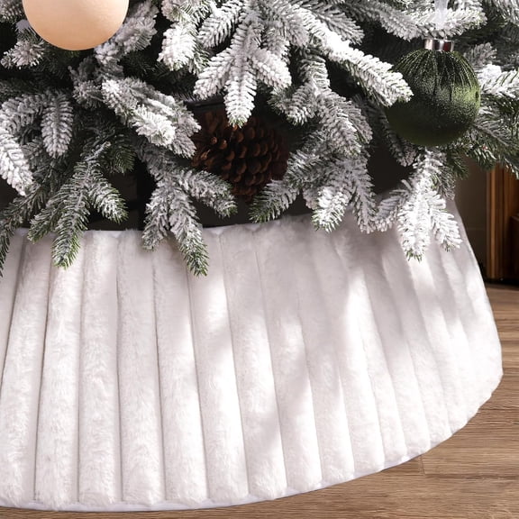 30 Inch Christmas Tree Collar White Stripes Plush Faux Fur, Soft Boho Xmas Tree Ring Beige Tree Skirt for Christmas Artificial Trees Holiday Party Home Decor