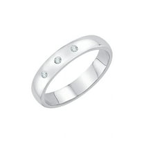 3 Diamond Wedding Band in 14K Gold (1/20 cttw) (I-Color, SI3-I1 Clarity)