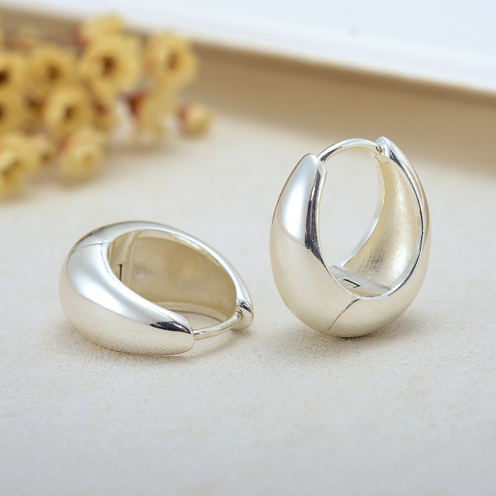 Gold and Silver Large Chunky Hoop Earrings Lightweight Huggie Big Earring Hoops for Women