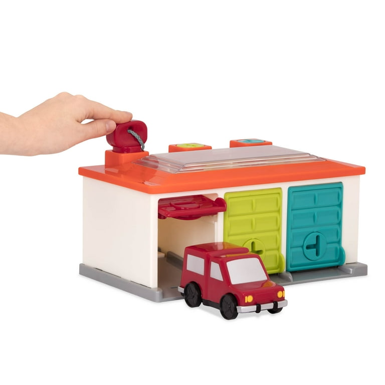 Battat 3-Car Garage Playset with Working Locks photo 5