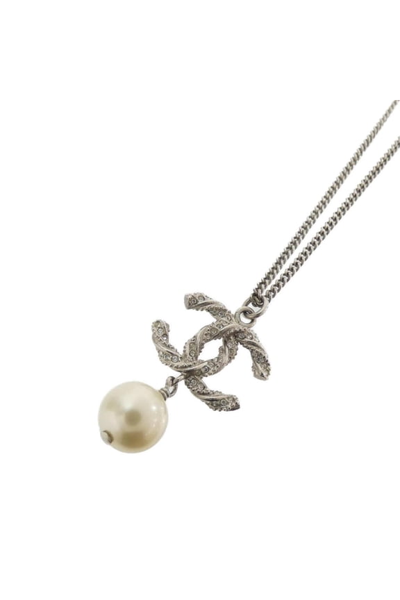 Pre-Owned Chanel 63047 Necklace