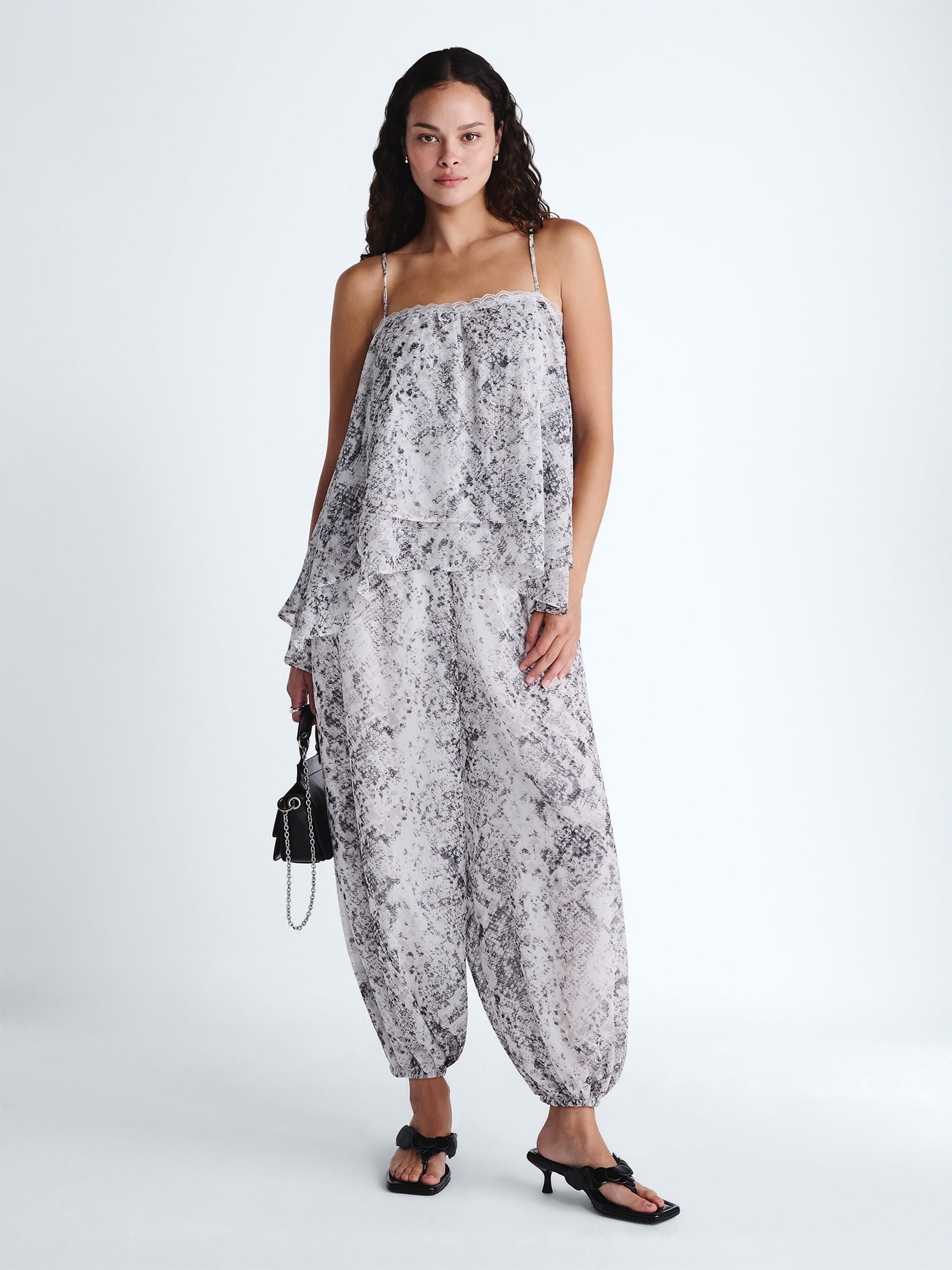 Scoop Women's and Women's Plus Flowy Double Layer Tank Top, Sizes XS-4X