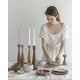 thumbnail image 3 of Velas cónicas LPUSA, sin humo, degradadas, moradas, sin perfume, 30 cm, 3 of 7