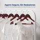 thumbnail image 3 of Ganchos de Madera Premium Serenelife, Ahorradores de Espacio, Resistentes, con Gancho Metálico Giratorio de 360°, para Abrigos, Pantalones y Vestidos, Cereza, Pack 50, 3 of 7