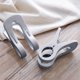 thumbnail image 5 of Pinzas Grandes para Toallas de Playa (Paquete de 3) | Pinzas de Plástico Resistentes Al Viento con Almohadillas Suaves | Agarre Resistente y Duradero para Toallas, Ropa, Edredones y Cortinas | Gancho, 5 of 6