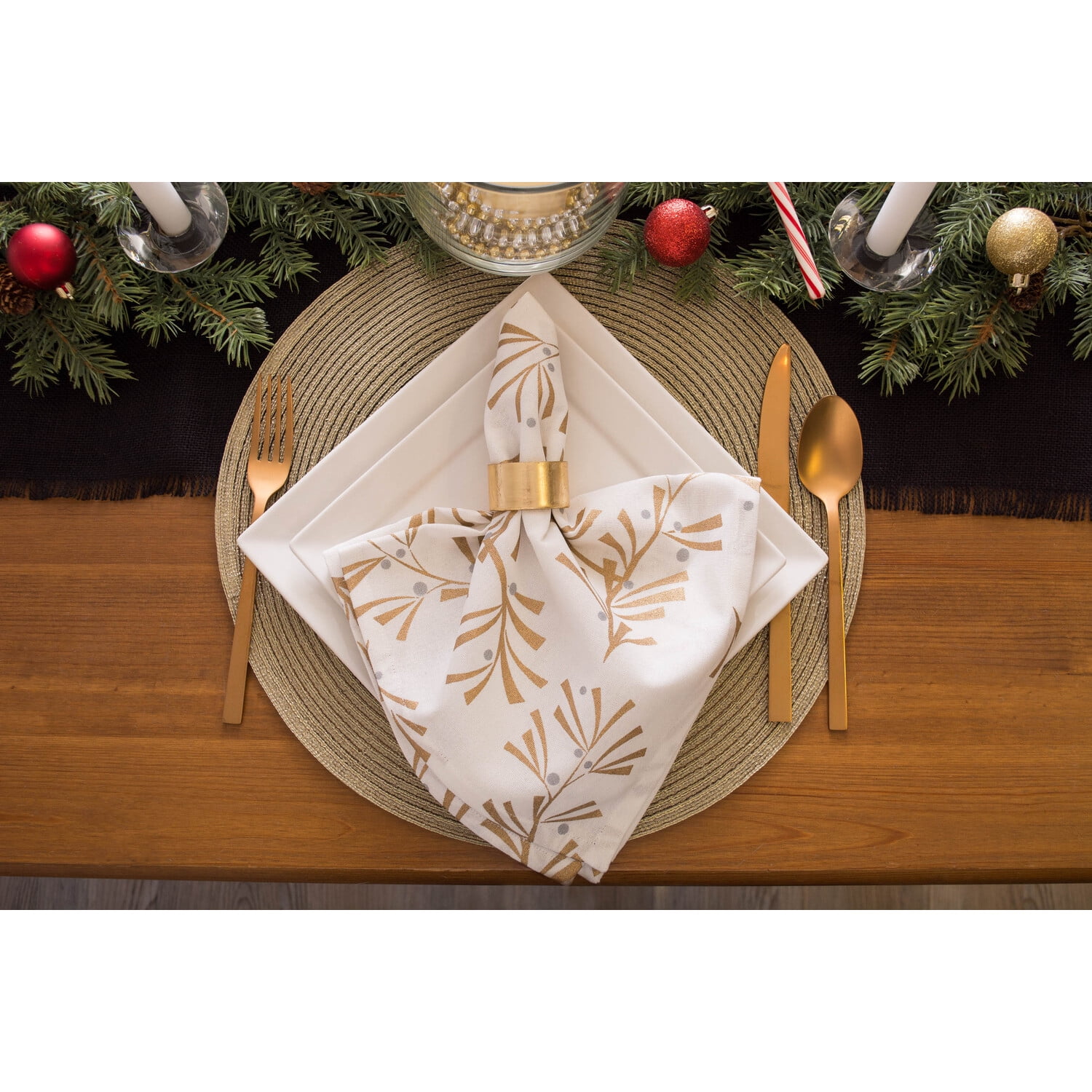 DII Round Woven Kitchen Placemat Set, Set of 4, 15" Diameter, 100% Polyethylene, Multiple Colors/Set Sizes