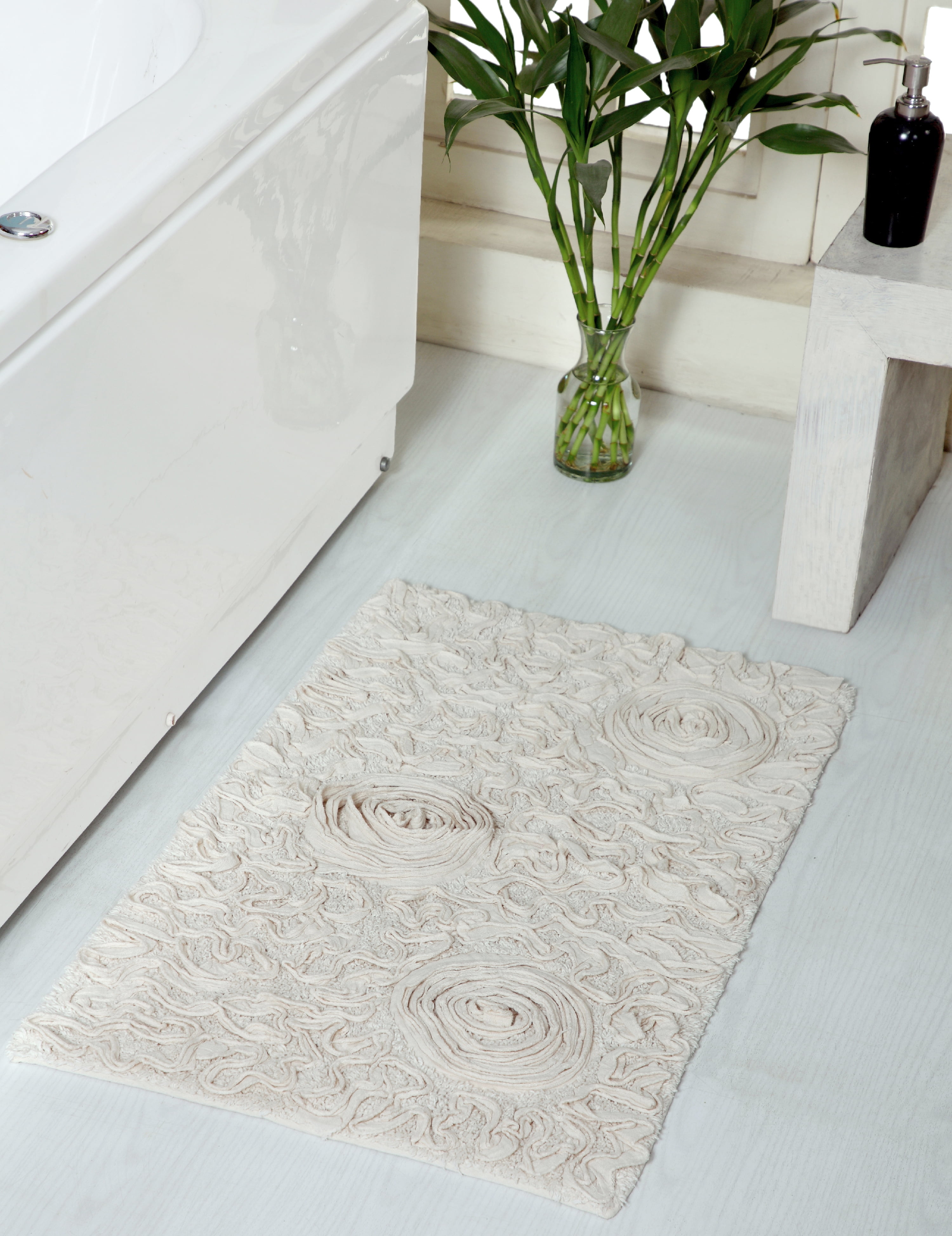Home Weavers Bell Flower Collection Absorbent Cotton Soft Bathroom Machine Wash Dry 21 X34 Natural Walmart Com Walmart Com