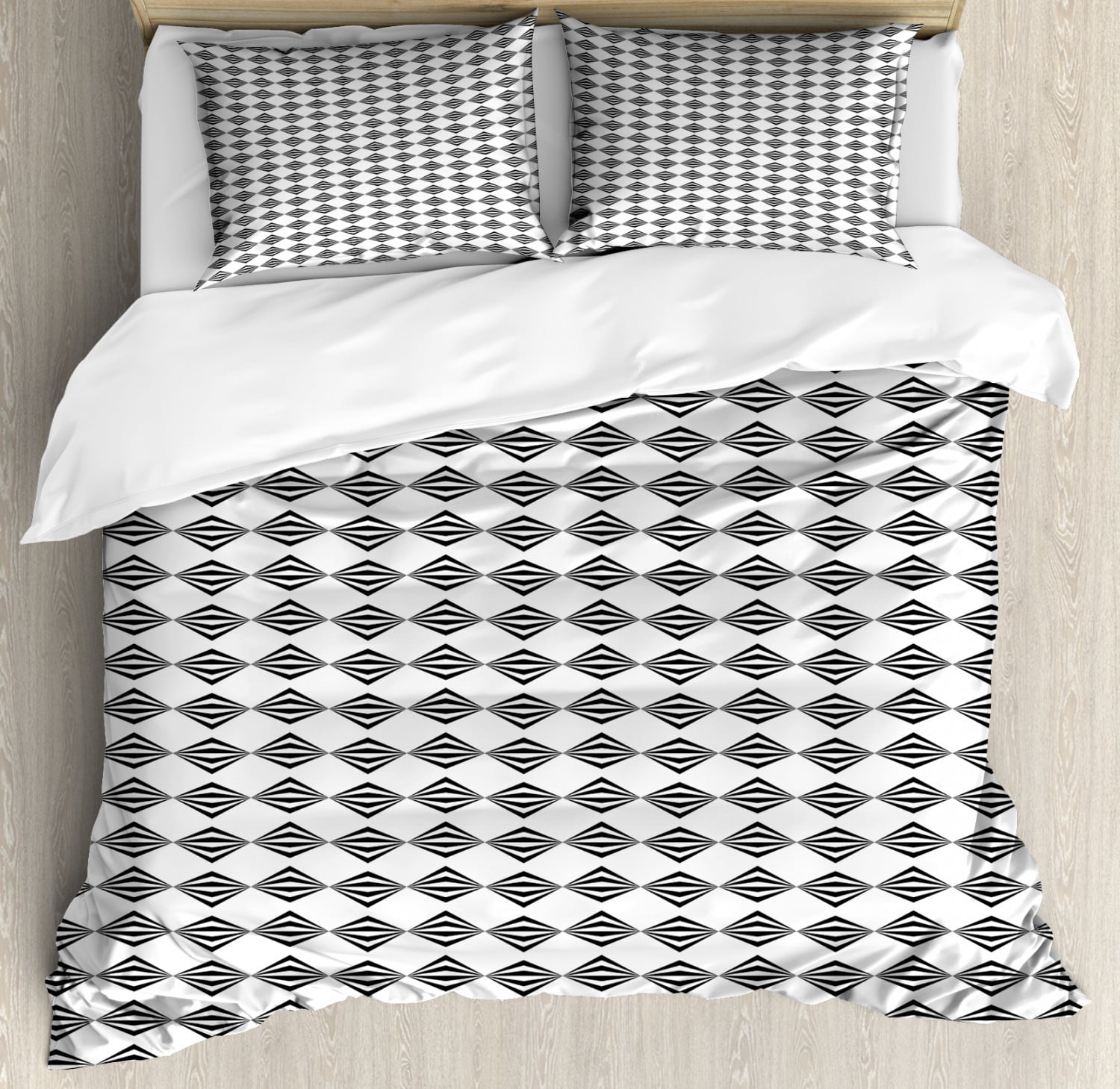 Edgy Duvet Cover Set King Size, Minimalist Geometric Fractal Twisted