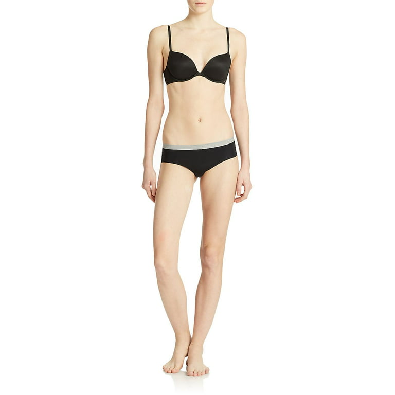 Calvin Klein Women's Perfectly Fit Push Up Plunge Memory Touch Bra 