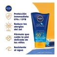 thumbnail image 2 of Protector solar corporal NIVEA SUN Kids Swim & Play para piel sensible de los niños fps 50+ 150 ml, 2 of 4
