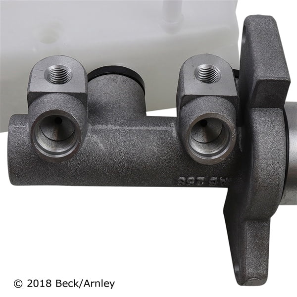 BeckArnley 072-9884 Brake Master Cylinder