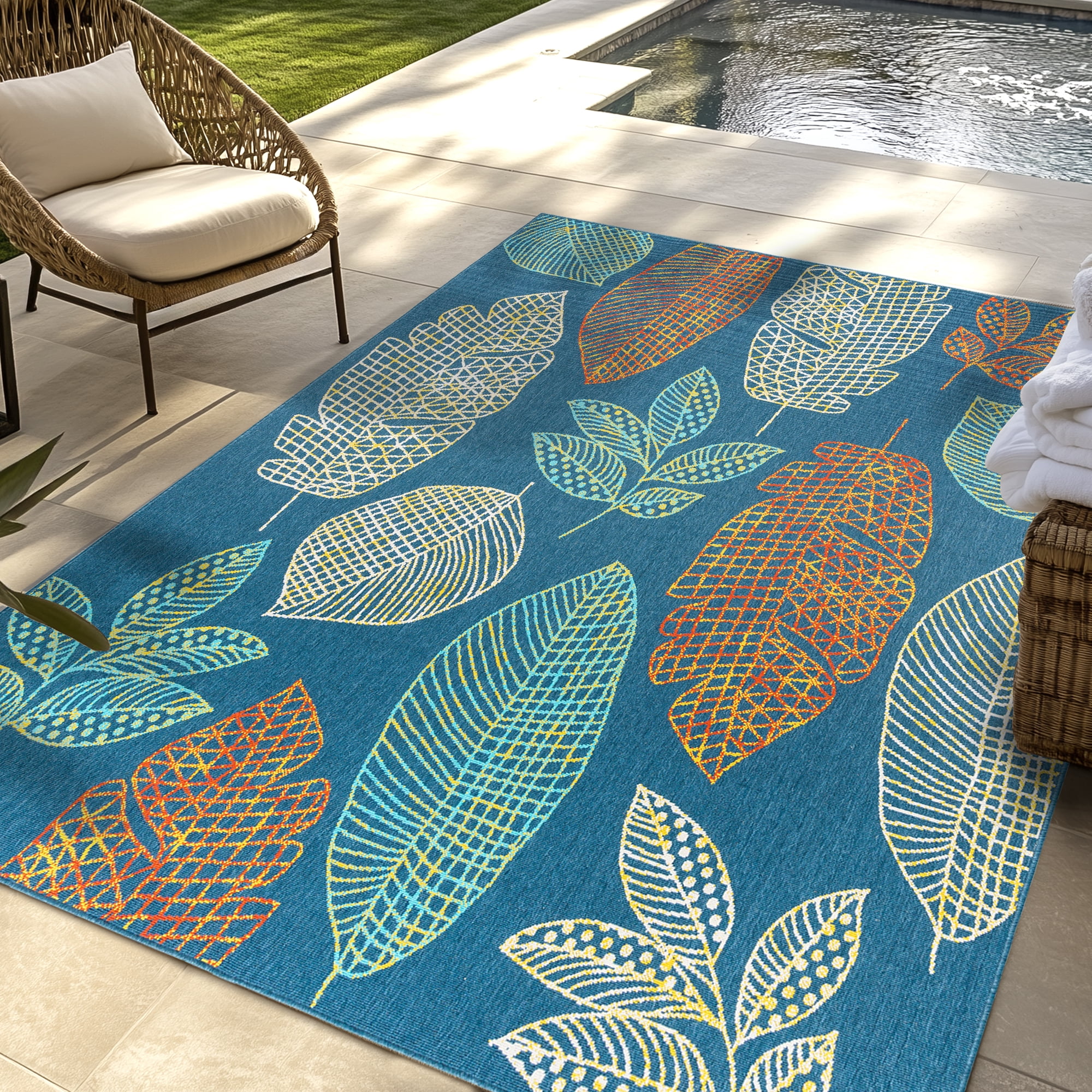 Ziesta Sway Indoor/ Outdoor Polypropylene Navy Machine Made Area Rug, 6x9