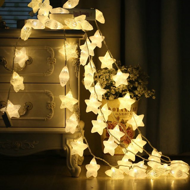 Coofit Chaîne Lumineuse à Piles 9,8 Pieds 20 LEDs Forme d'Étoile Fée Lumière Chaîne Lampe