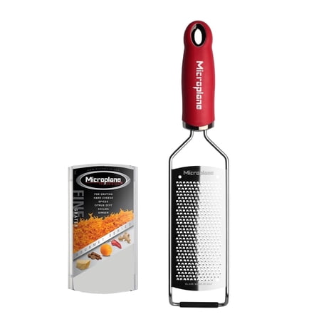 Microplane Gourmet Series Fine Grater with Red Handle – Ideal for Citrus, Garlic, Ginger, and Hard Cheeses, Durable Stainless Steel with Ergonomic Grip