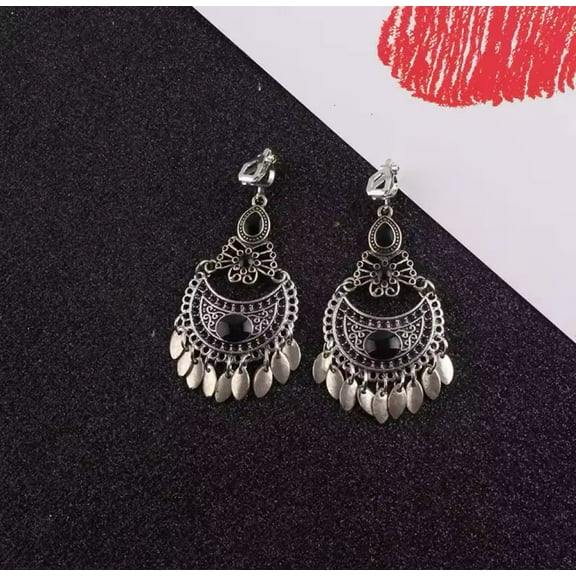 Clip on 2 1/2" silver and black stone bohemian earrings w/dangle pieces