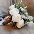 thumbnail image 3 of Toystoory Novia romántica sosteniendo flores ramo de boda ramillete muñeca decoración de rosas florales Kits de decoración para fiestas, 3 of 6