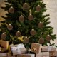 thumbnail image 5 of Adorno Navideño de Terciopelo Oscuro Flocado de 6 Cm para Árbol de Navidad, 12 Unidades, 5 of 7