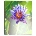 thumbnail image 2 of Énorme Lotus Violet sur Fond Vert - Grande Impression d'Art sur Toile de Fleurs, 2 of 3