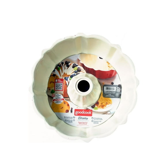 Moule à cheminée cannelé Les essentiels en acier antiadhésif de GoodCook