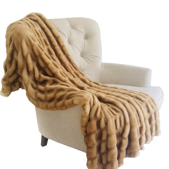 Plutus Brands PBSF1501-80x110T 80 x 110 in. Beige Tissavel Mink Faux Fur Handmade Luxury Throw