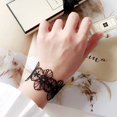 thumbnail image 2 of Ensemble Ras-du-Cou Dentelle Collier Noir et Bracelet pour Femmes Tenue Quotidienne 2 Pcs, 2 of 7