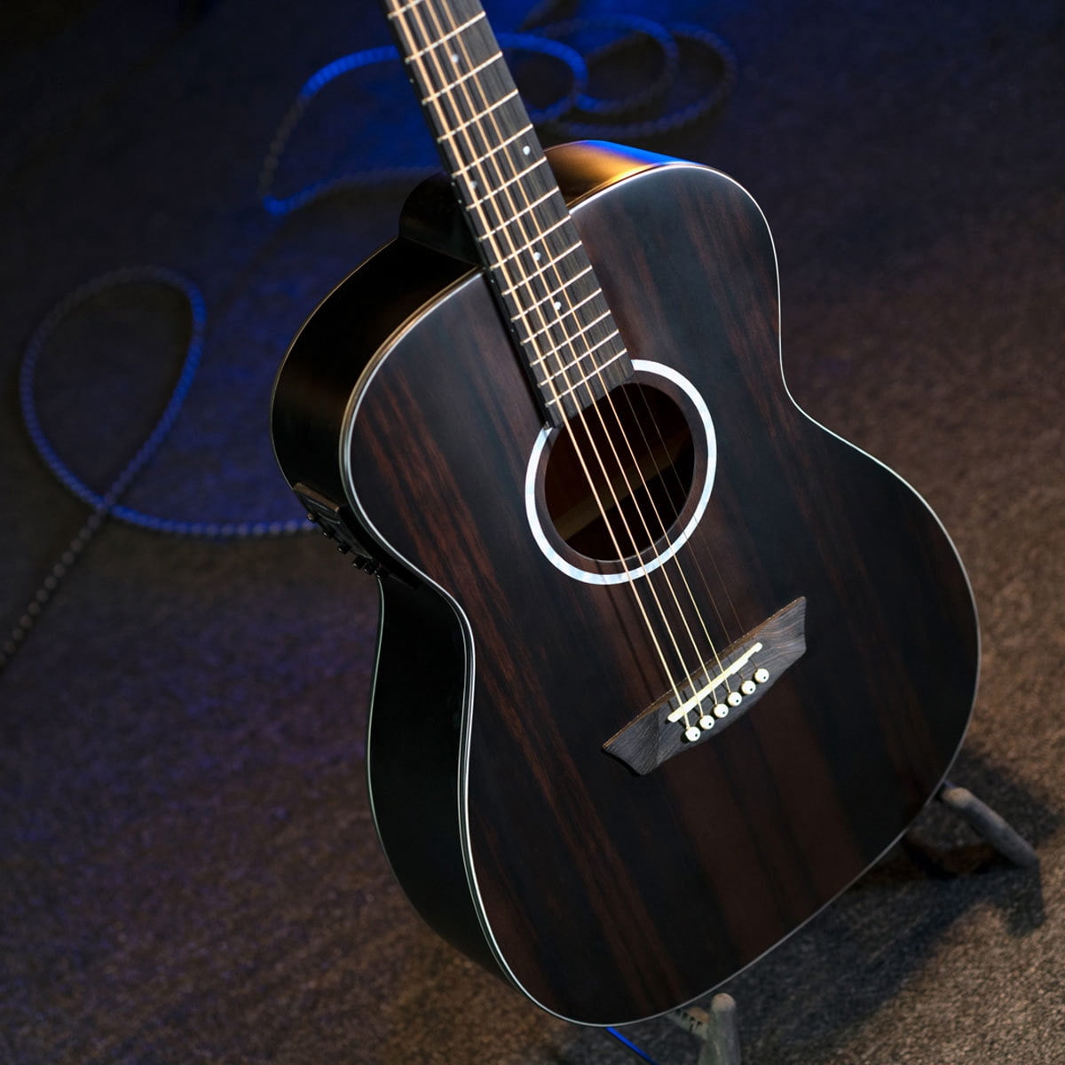 Washburn Deep Forest Ebony FE Acoustic-Electric Guitar Natural Matte