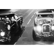 American Graffiti Milner's '32 Ford Coupe races Falfa's '55 Chevy down street 24x36 Poster