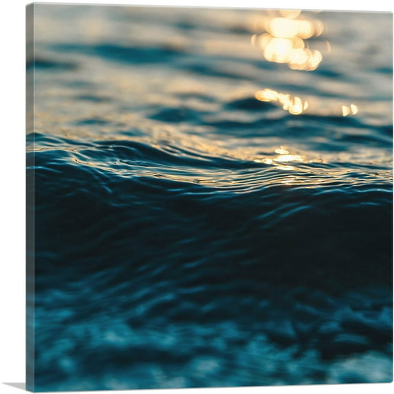 ARTCANVAS Ocean Wave Home Decor Square Canvas Art Print - Size: 12" x 12" (1.50" Deep)