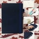 thumbnail image 4 of Agenda Diaria Vertical con Correa Estampada, Formato Inglés, Año 2026 | Cubierta de Piel Azul | 21,5 X 14,5 Cm | 1 Unidad, 4 of 6