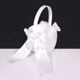 thumbnail image 2 of Paquete de 2 cestas blancas para niñas con flores, cestas para bodas, bonitas cestas de satén para niñas con flores, 2 of 8