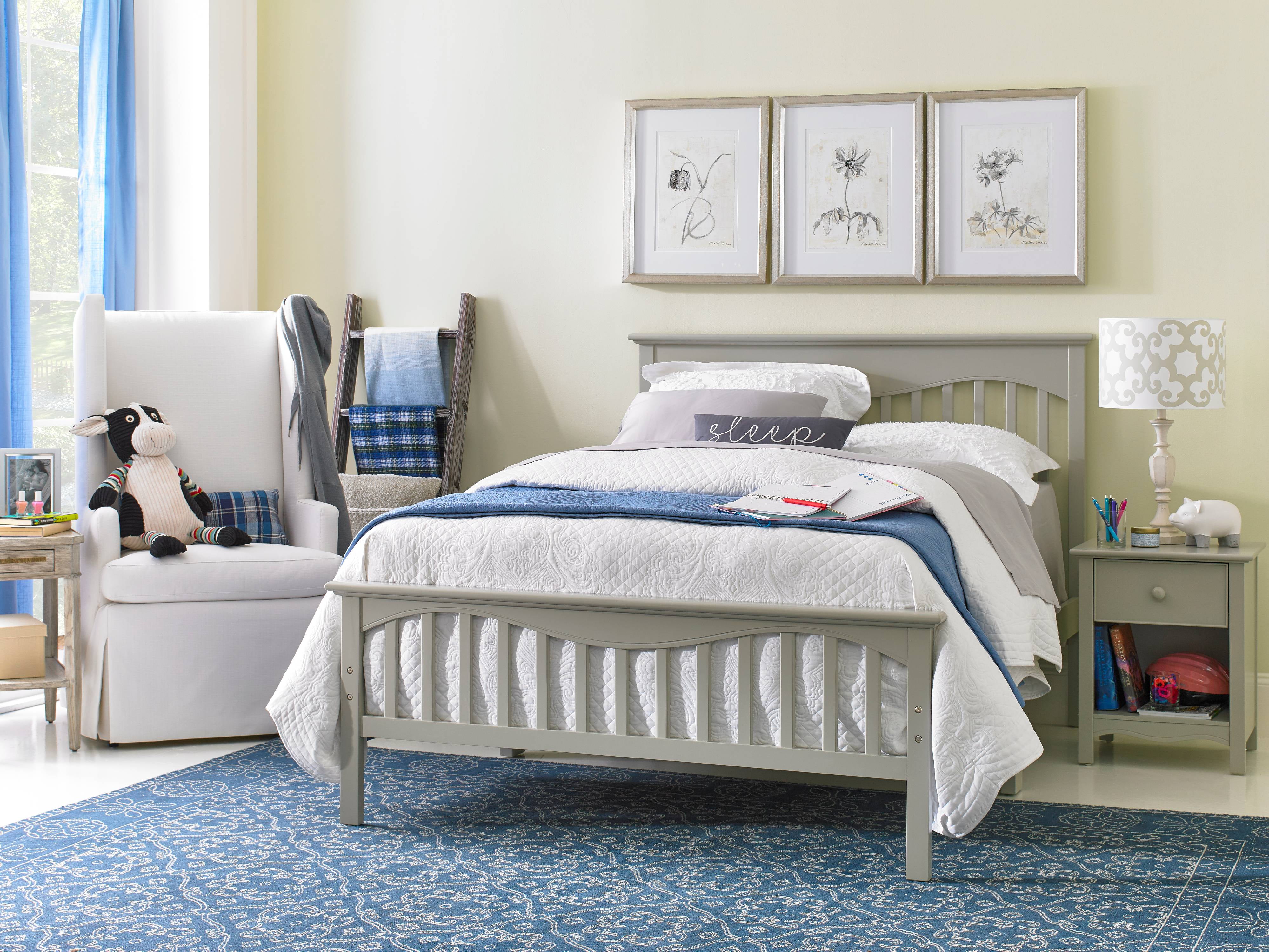 Ti Amo Lena Wood Platform Bed for Tweens and Teens, Misty Grey