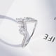 thumbnail image 4 of Anillo de diamantes en oro blanco de 18 quilates Anillo de plata S925 con forma de ojo de caballo Anillo de diamantes clásico en forma de V para mujer, 4 of 6