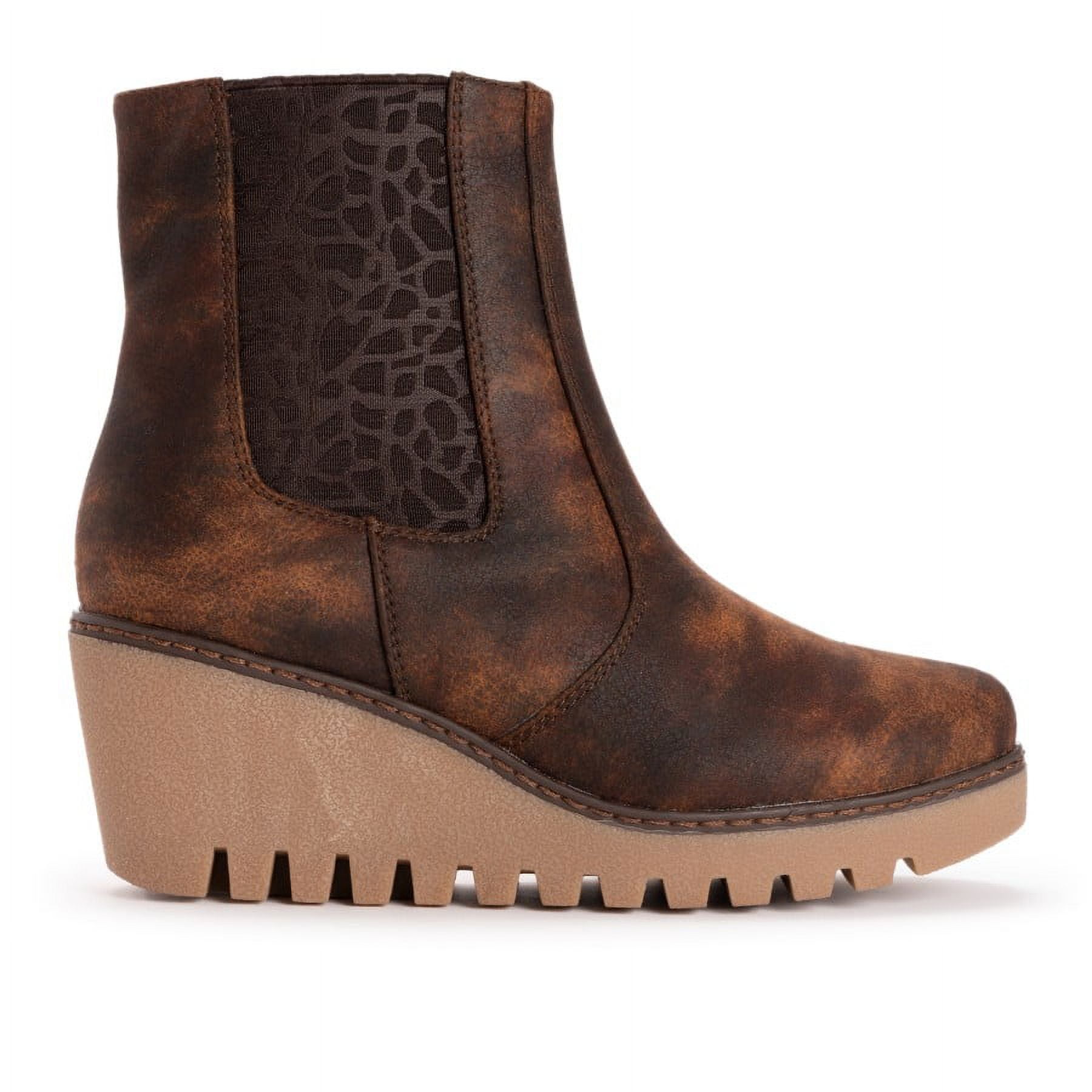 MUK LUKS Women's Vermont Essex Wedge Booties