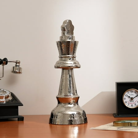 Decorative Hammered Nickel Finish Chess King Sculpture – Elegant Table Accent (5.5x5.5x14")