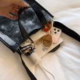 thumbnail image 4 of Bolso de mujer sencillo y versátil, bandolera oblicua de gran capacidad. Gris oscuro, 4 of 5