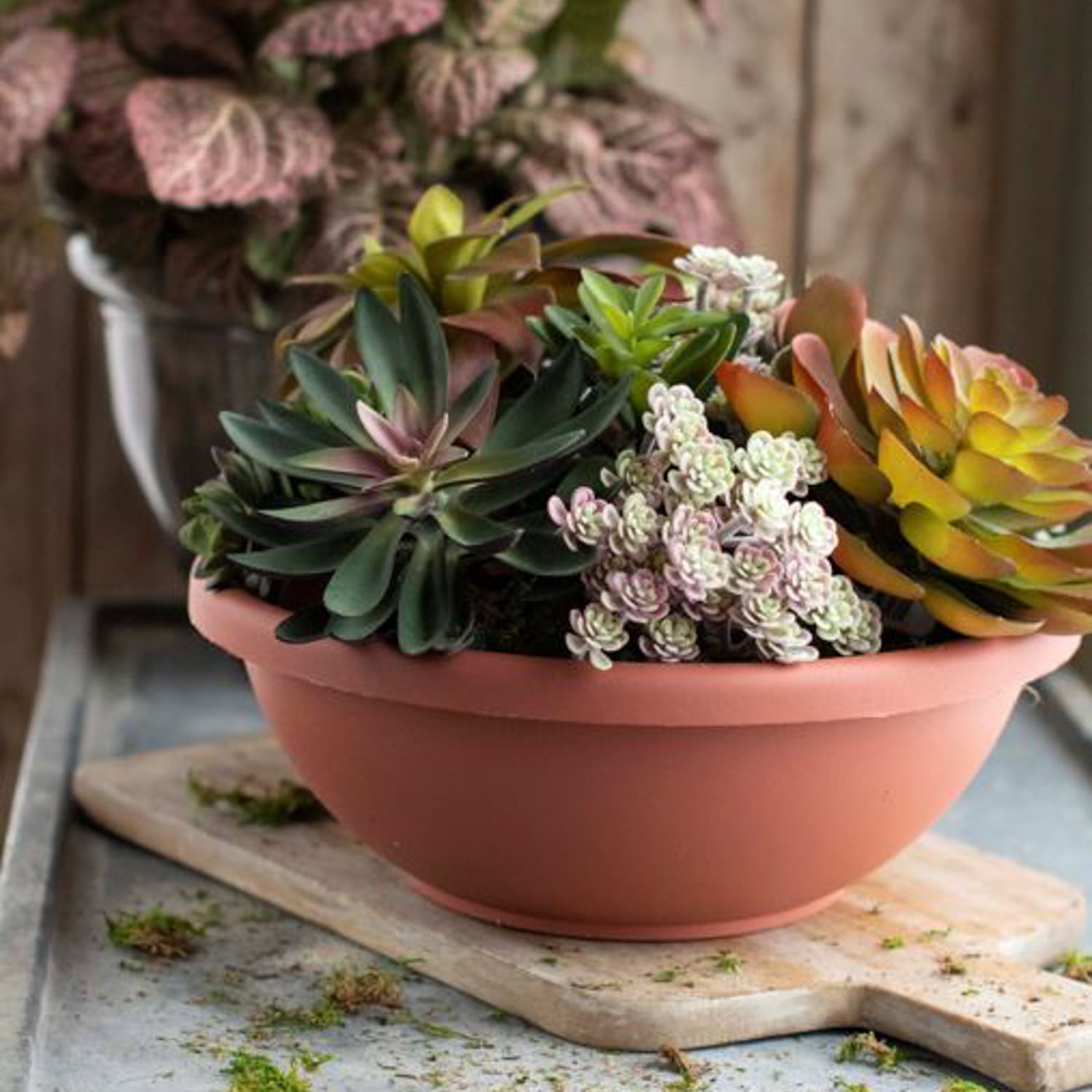 HC Companies GAB18000E35 18 Inch Resin Garden Bowl Planter Pot, Terra Cotta