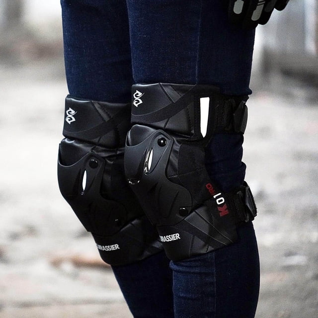 ziyahi 2x Motorcycle Knee Pads K01-3 for Motocross Racing Reflective Adjustable EVA Black
