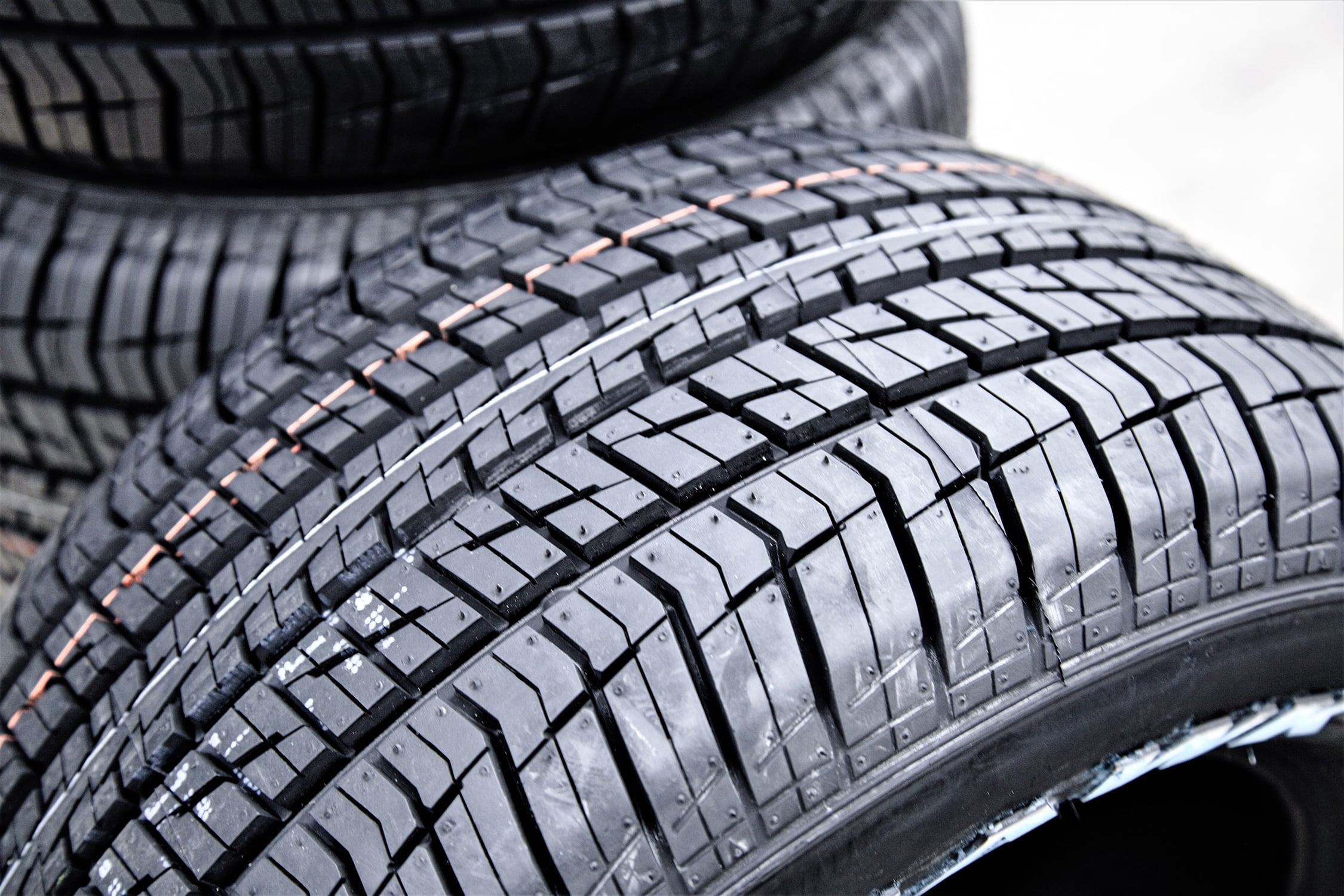 Firestone Firehawk Indy 500 Tire P275/60R15