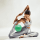 thumbnail image 3 of Pelota de ejercicio pequeña, pelota de Pilates, para equilibrio, entrenamiento central, fisioterapia en casa, 3 of 5