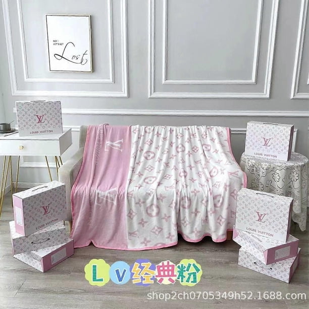 Light Luxury Flannel Blanket Big Brand Comfortable Blanket Sofa Nap Blanket
