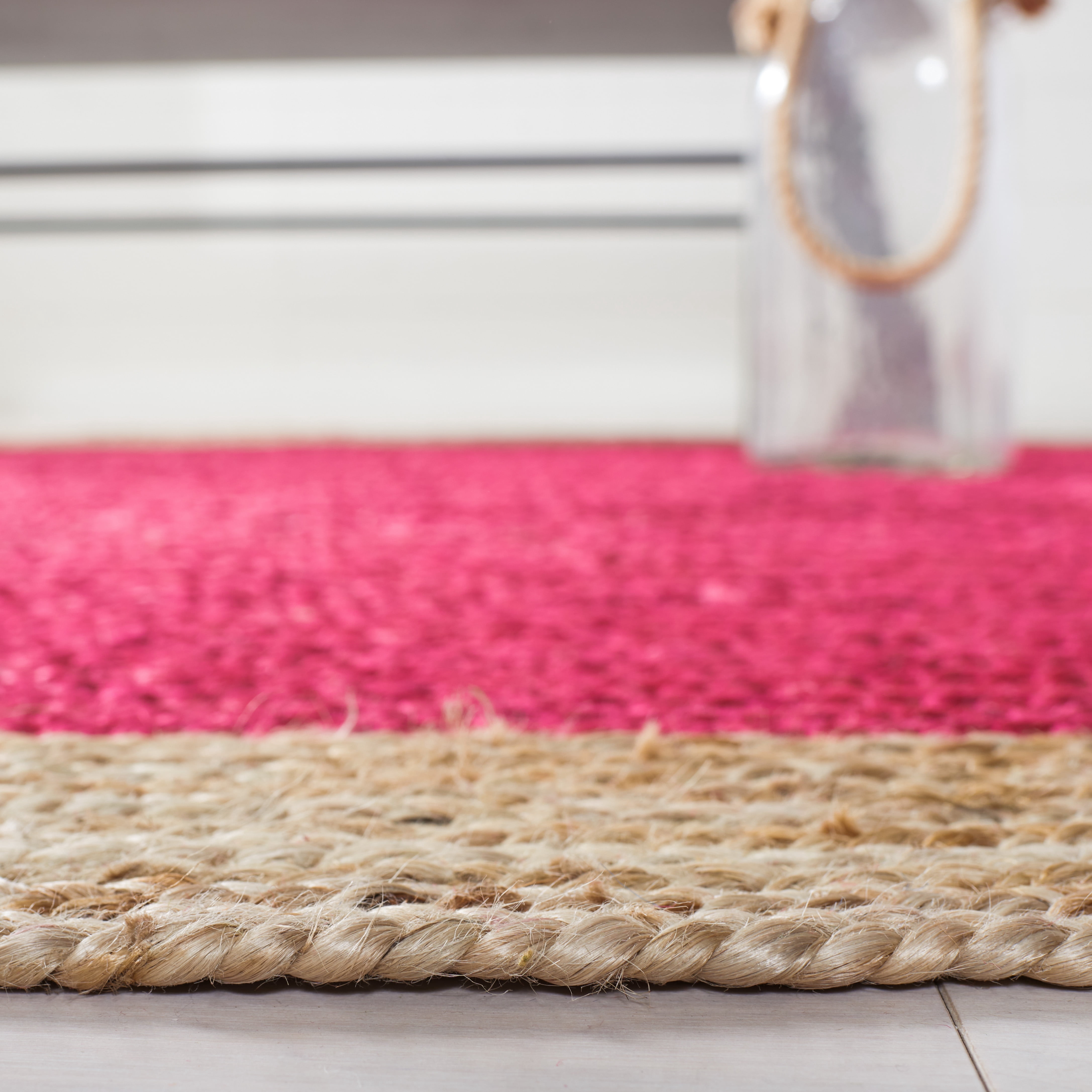 SAFAVIEH Natural Fiber Cebrail Geometric Area Rug, Fuchsia/Natural, 8' x 10' Oval