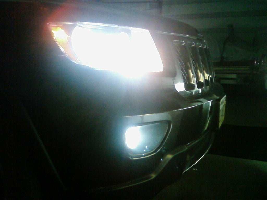 For JEEP Grand Cherokee 2011-2012 2X 8000K Ice Blue LED Fog Light Bulb Lamp GJ