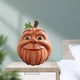 thumbnail image 4 of Estatua expresiva de hombre calabaza de ojos grandes para Halloween, adorno para el hogar y el jardín. mi, 4 of 9
