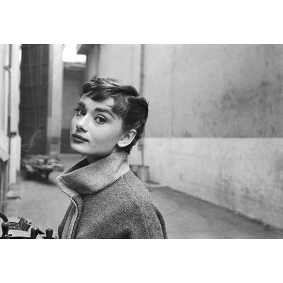 34x24in Photo Paper Photo Print Fascinating Audrey Hepburn